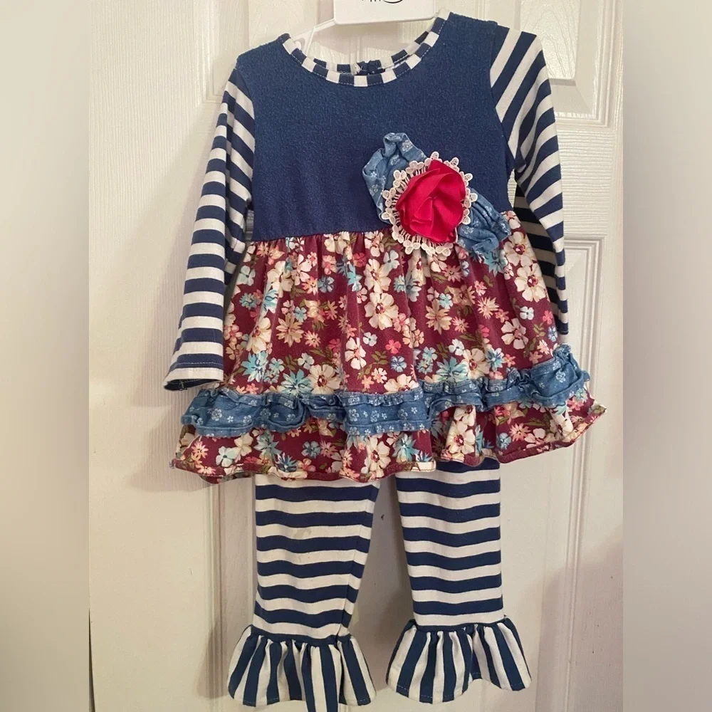 Counting‎ Daisies Outfit